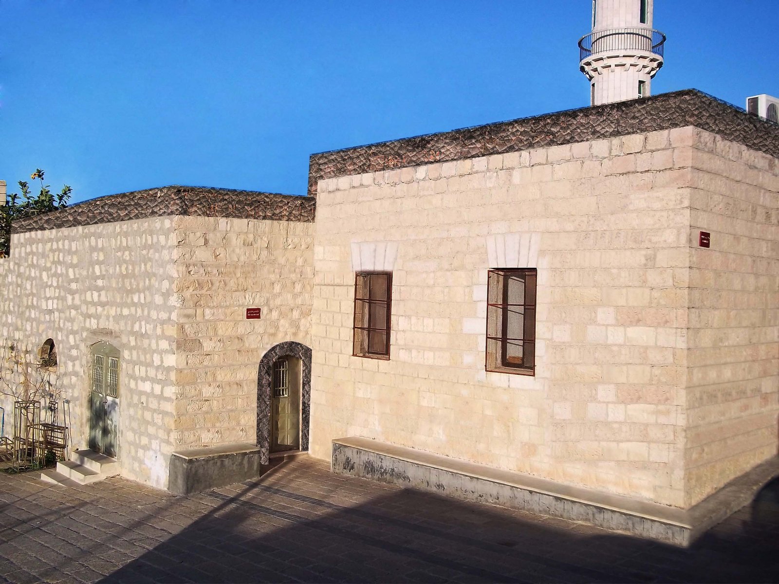 الأذان من رام الله فلسطين اذان كفاح عرسان